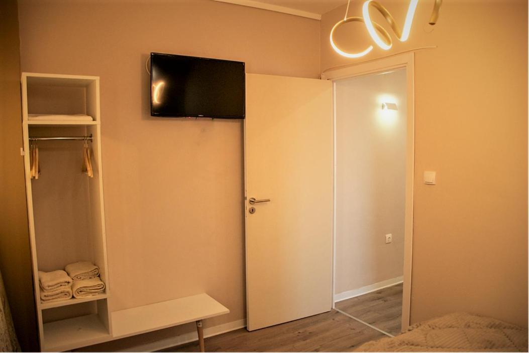 Jukebox Suite 2 Bedrooms - Big Balcony Thessaloníki Exteriör bild